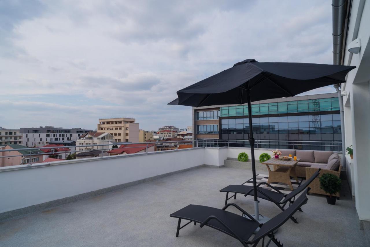Penthouse With Huge Rooftop Terrace & City View Bucharest Luaran gambar