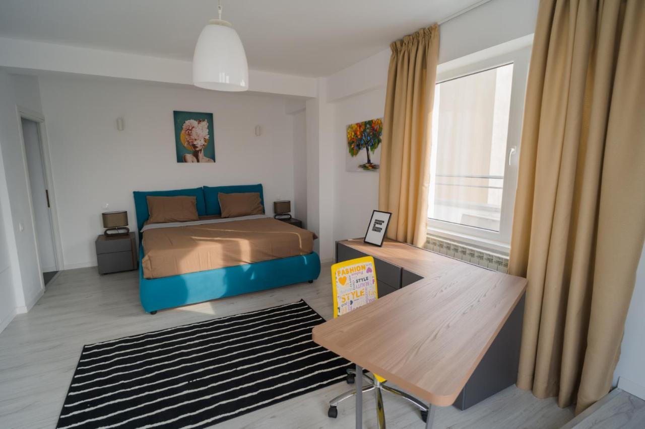 Penthouse With Huge Rooftop Terrace & City View Bucharest Luaran gambar
