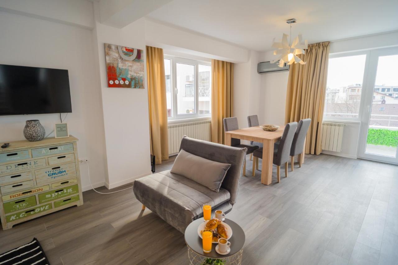 Penthouse With Huge Rooftop Terrace & City View Bucharest Luaran gambar