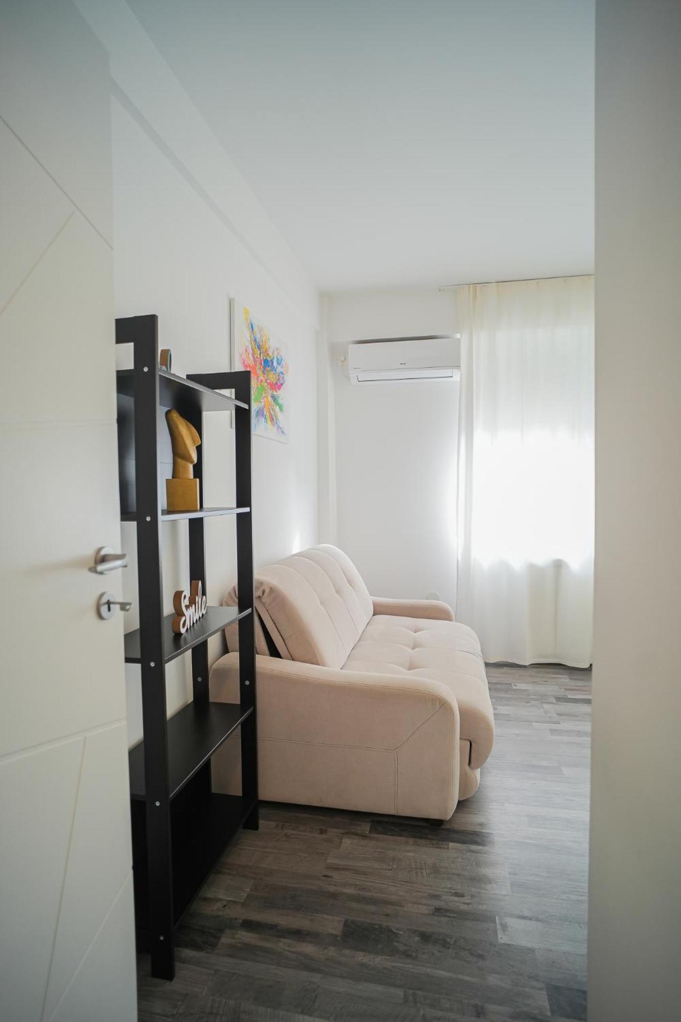 Penthouse With Huge Rooftop Terrace & City View Bucharest Luaran gambar